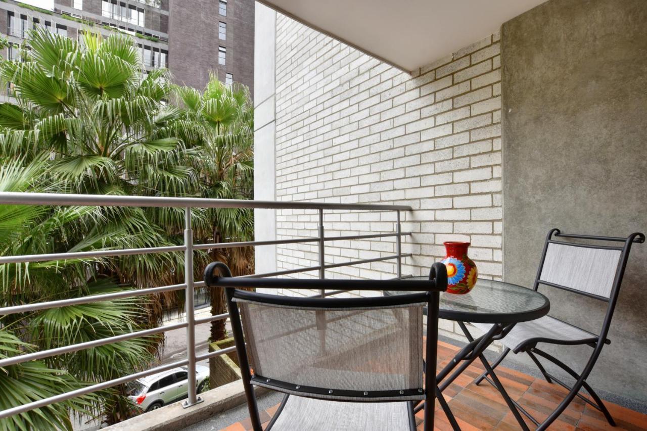 Cyan Suites Poblado By Mde Bnb Μεντεγίν Εξωτερικό φωτογραφία