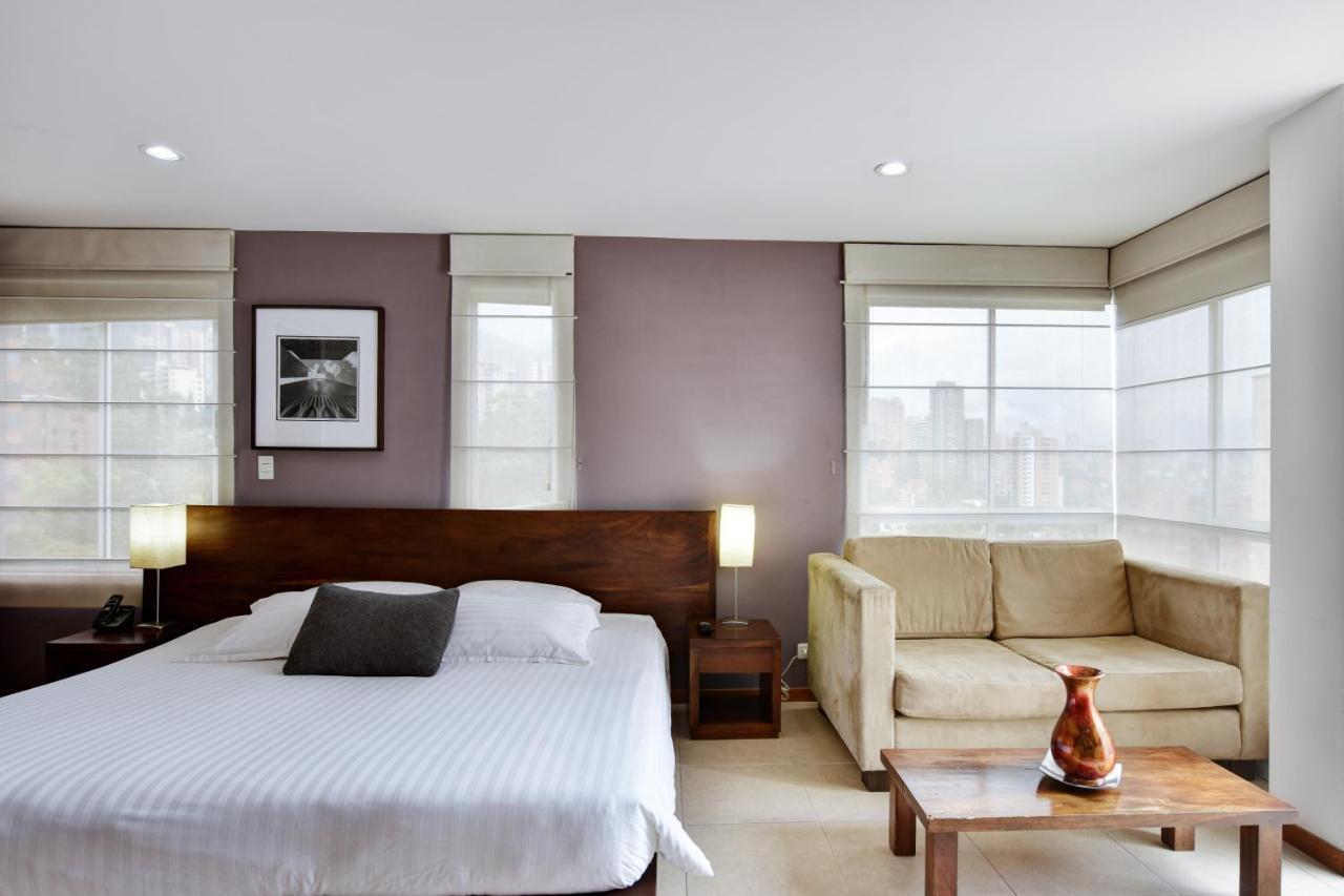 Cyan Suites Poblado By Mde Bnb Μεντεγίν Εξωτερικό φωτογραφία